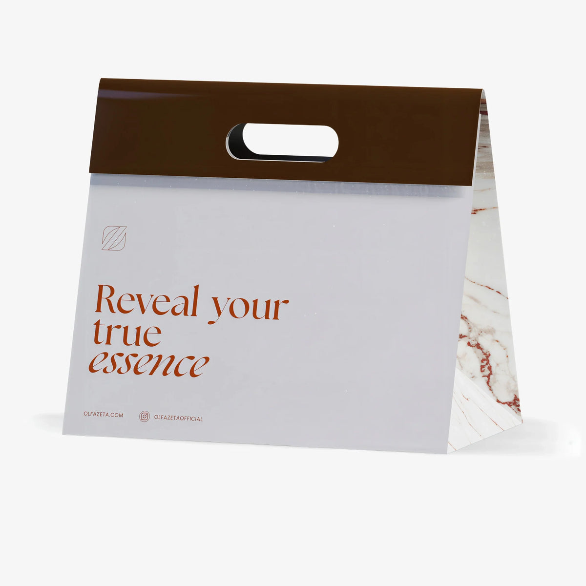 Fehér Olfazeta by Chogan ajándéktáska barna sávval, « Reveal your true essence » felirattal és márványos oldallal